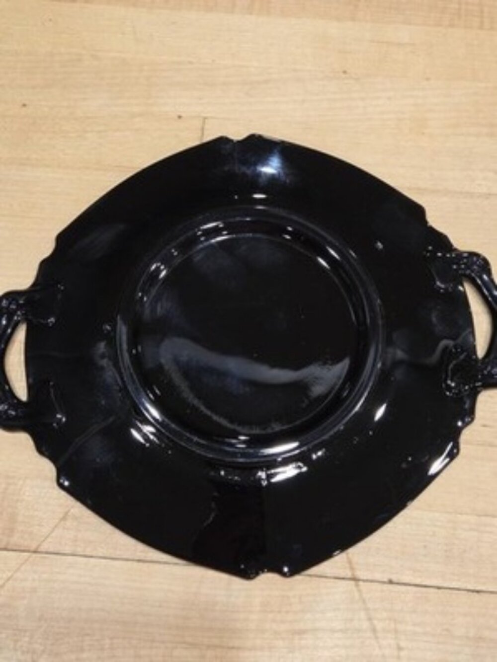 Vintage LE Smith Mt Pleasant Black Amethyst Handled Plate 8 inch